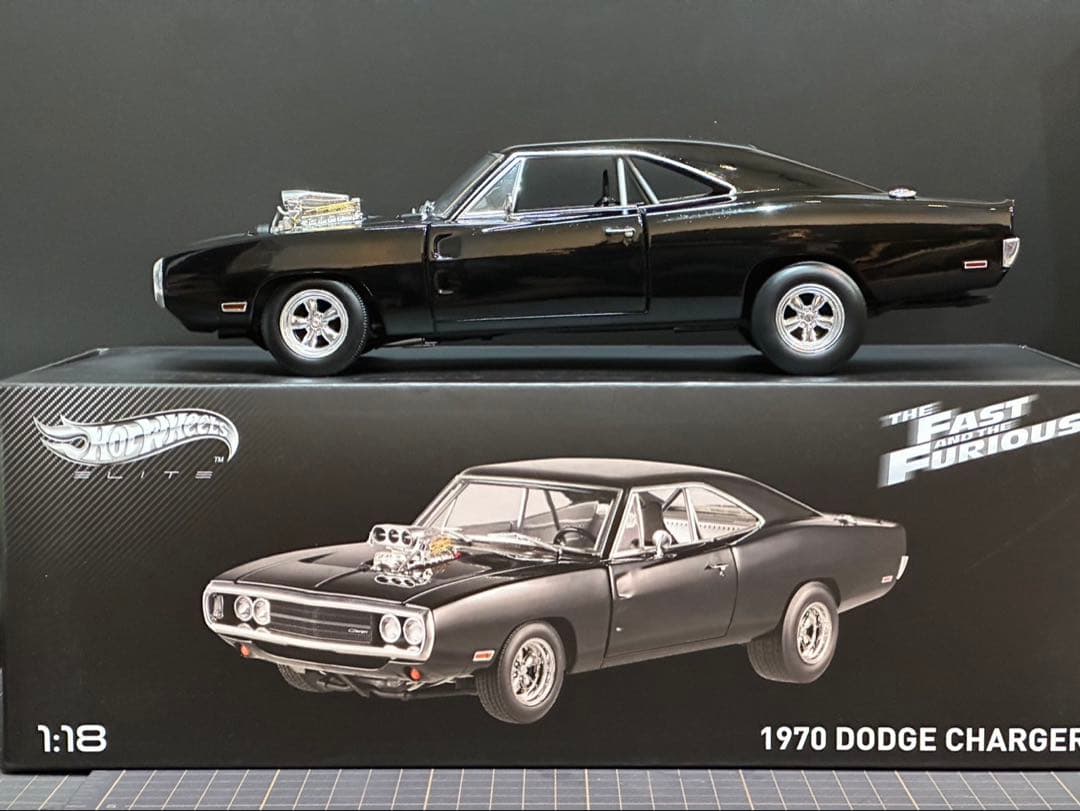 ワイルドスピード1/18 HotWeels （エリート）DodgeCharger