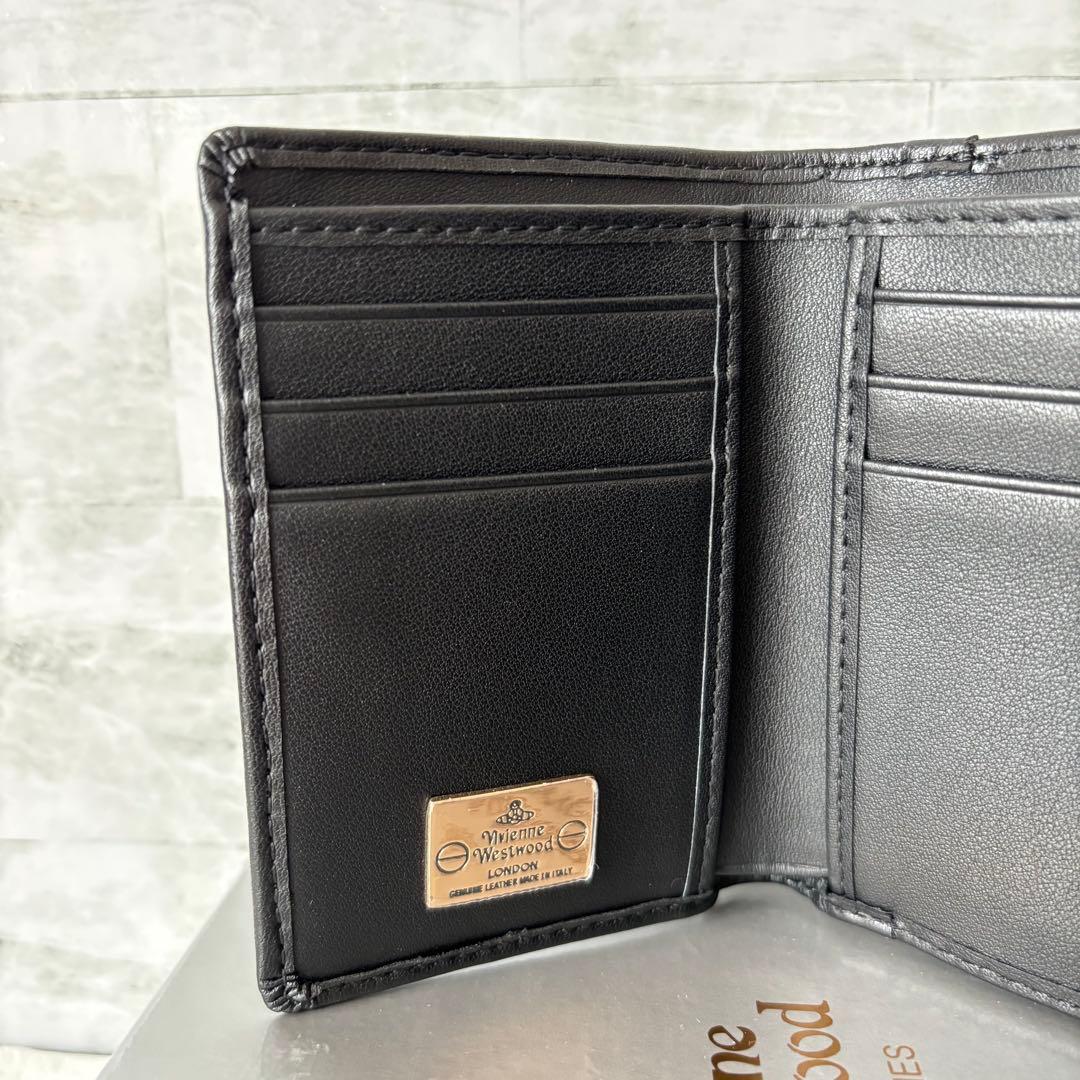 ヴィヴィアンウェストウッド　オーブロゴ輝く 上質レザー　三つ折財布 黒