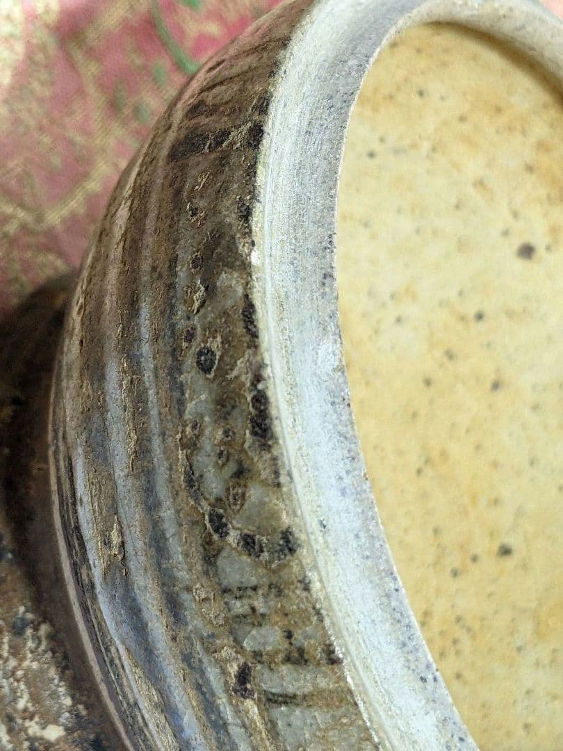 ♦古陶磁 安南染付 マンゴスチン 掛分け蓋物 サワンカローク 宋胡録 骨董品