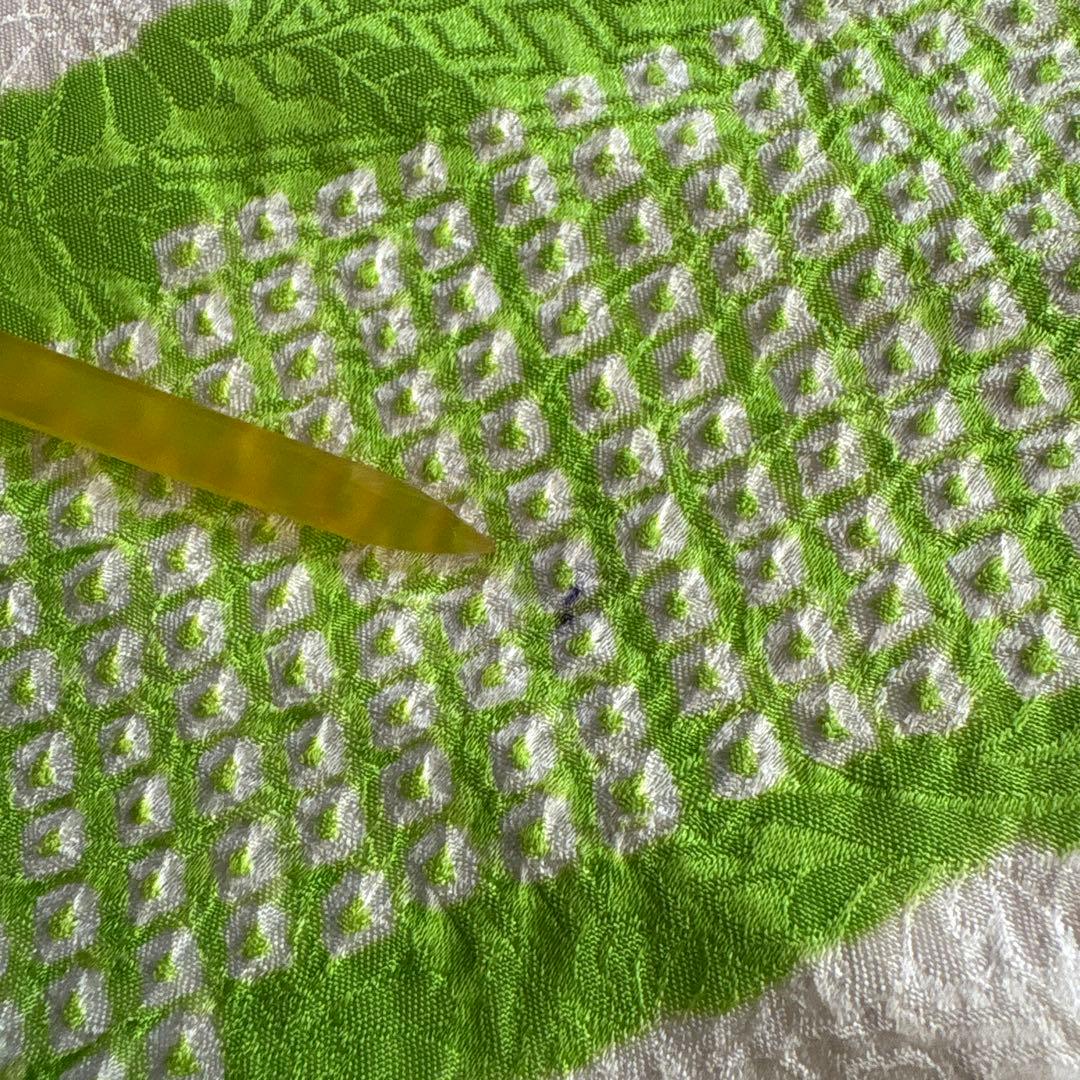 正絹 総絞り 黄緑×緑 疋田 源氏車 刺繍 振袖 着物単品 成人式