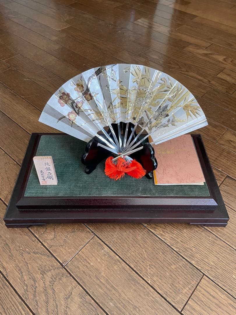 武比古作 純銀製の扇子の置物 純銀 扇 武比古作 金属工芸 銀製品 純銀製 扇子 扇 - TAKEHIKO