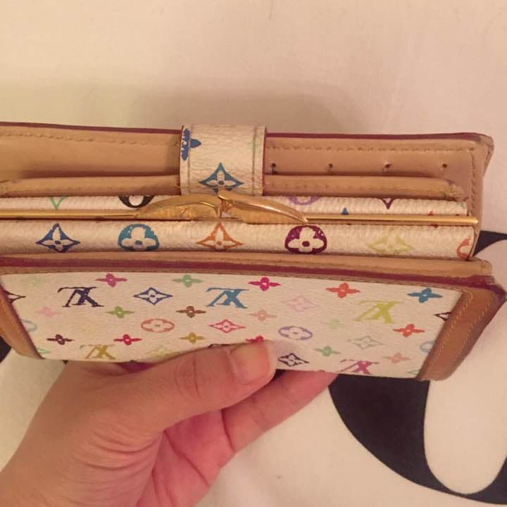 ルイヴィトン マルチカラー 二つ折り財布 ルィヴィトン マルチカラー