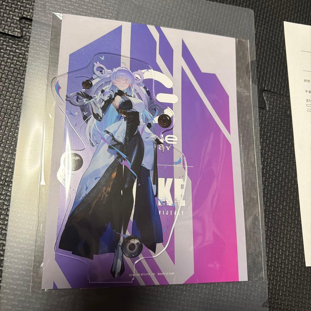 勝利の女神:NIKKE ニケ ZONe アクリルスタンド ナユタ - メルカリ