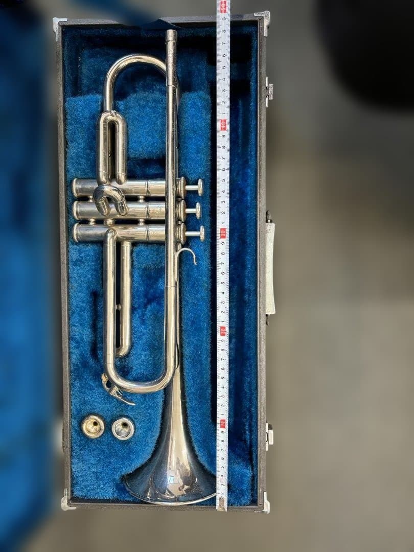 ヤマハ　トランペット　YTR135