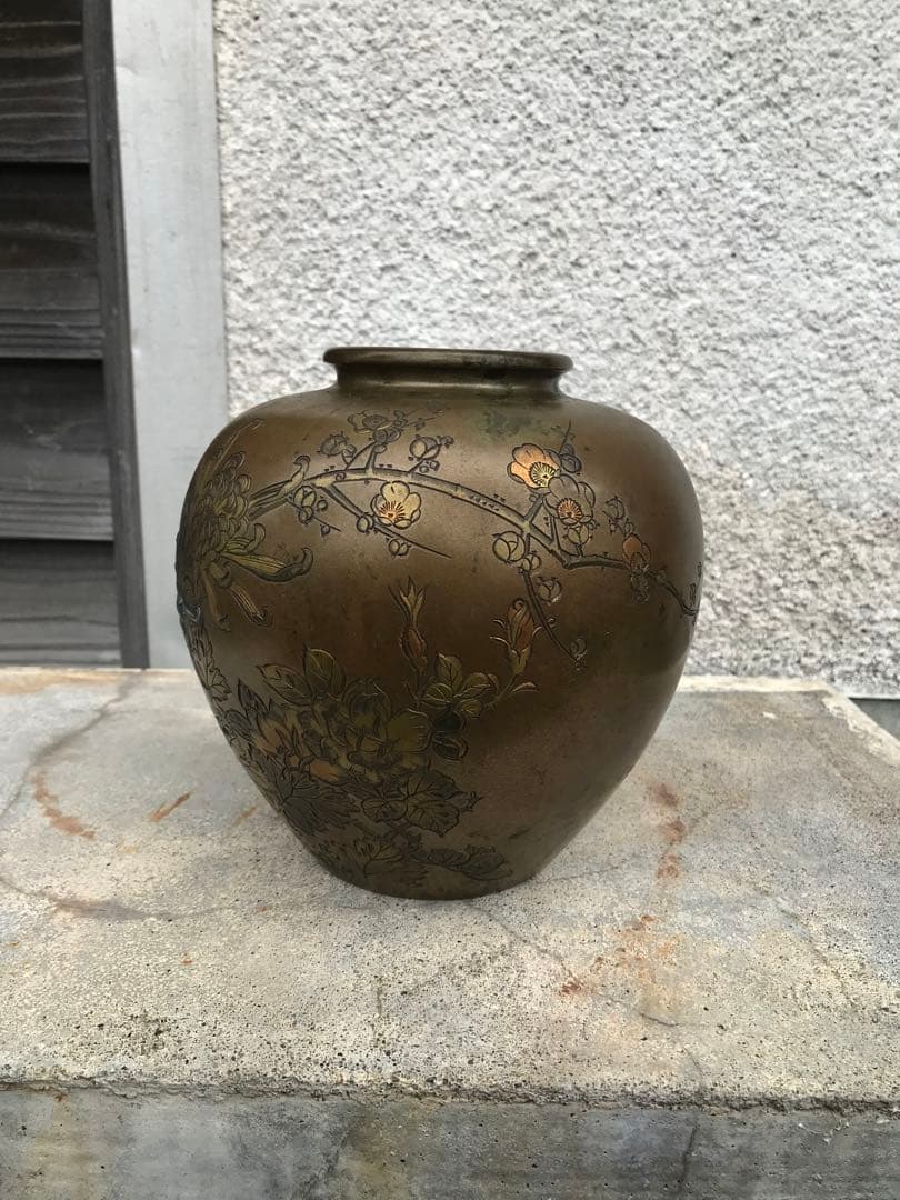 花柄 銅 花瓶 芳廣刻 アンティーク 骨董 彫金 雑貨 花器 銅