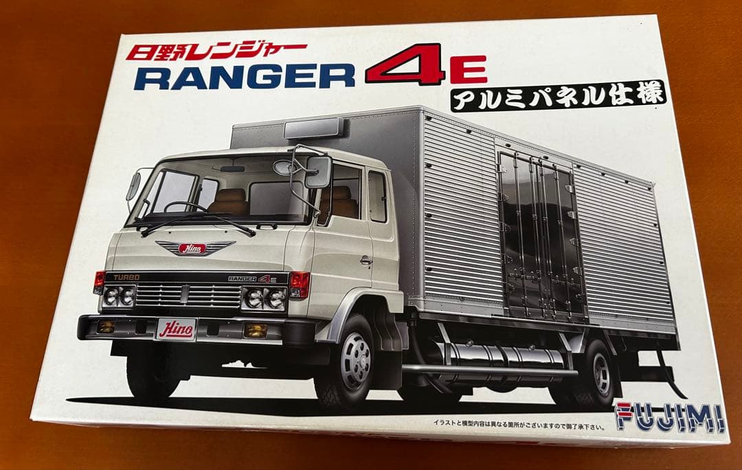 Hino RANGER 4E 日野レンジャー　アルミパネル仕様 Hino RANGER 4E 日野レンジャー アルミパネル仕様 - メルカリ