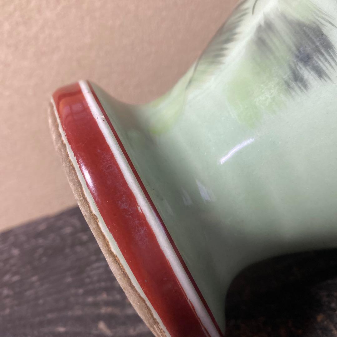 龍耳付色絵青磁花瓶　【作名有】