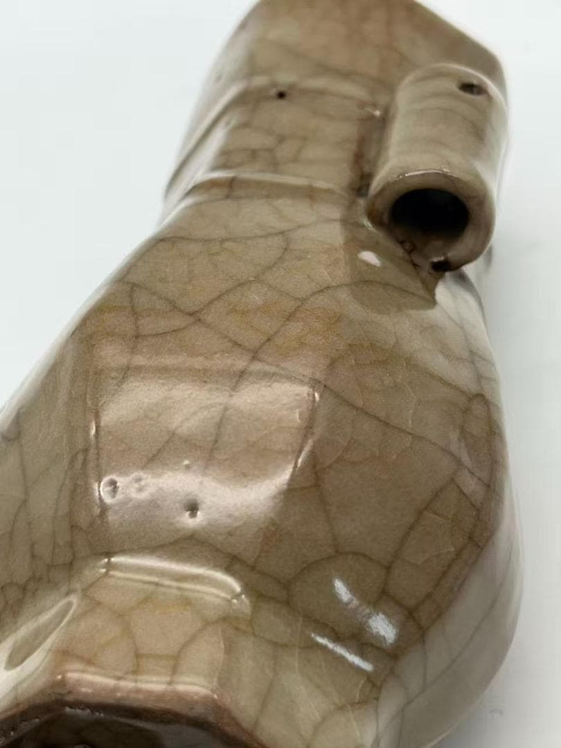 南宋時代 青磁 南宋官窯 米色青磁瓶 貫耳瓶 【旧家蔵出し】希少貴重(