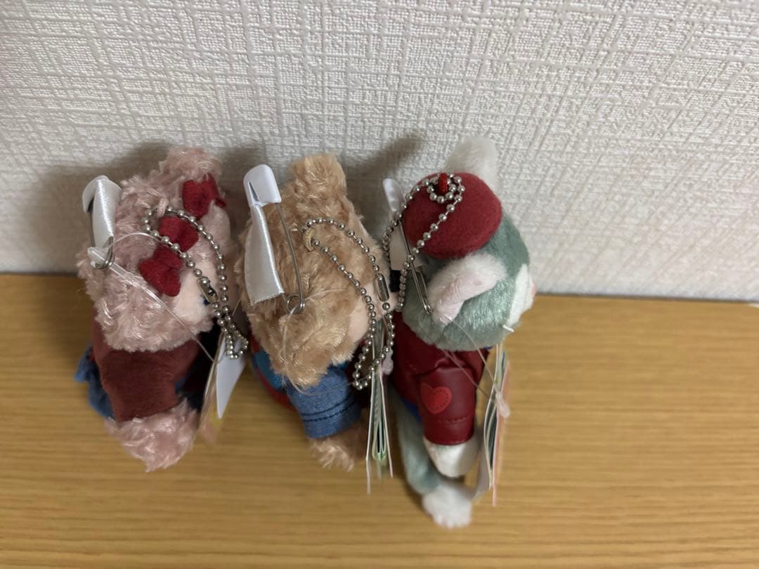 ダッフィー シェリーメイ　ジェラトーニ 2016 スウィートダッフィー バッジ