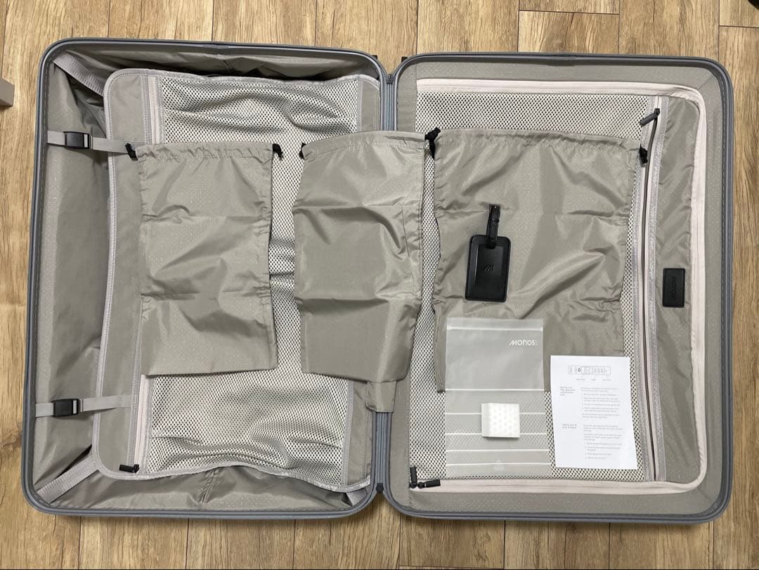 MONOS グレー Check-In Large スーツケース