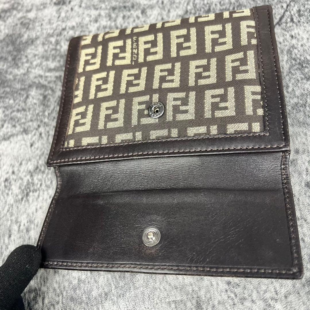 FENDI ズッカ柄 レザー×キャンバス 二つ折り財布 エフイズロゴ