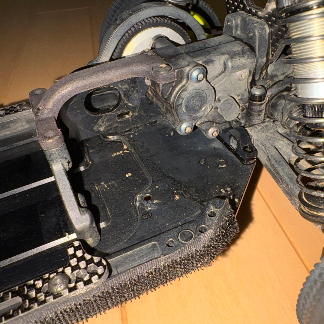 【中古】2WDバギー　XRAY XB2