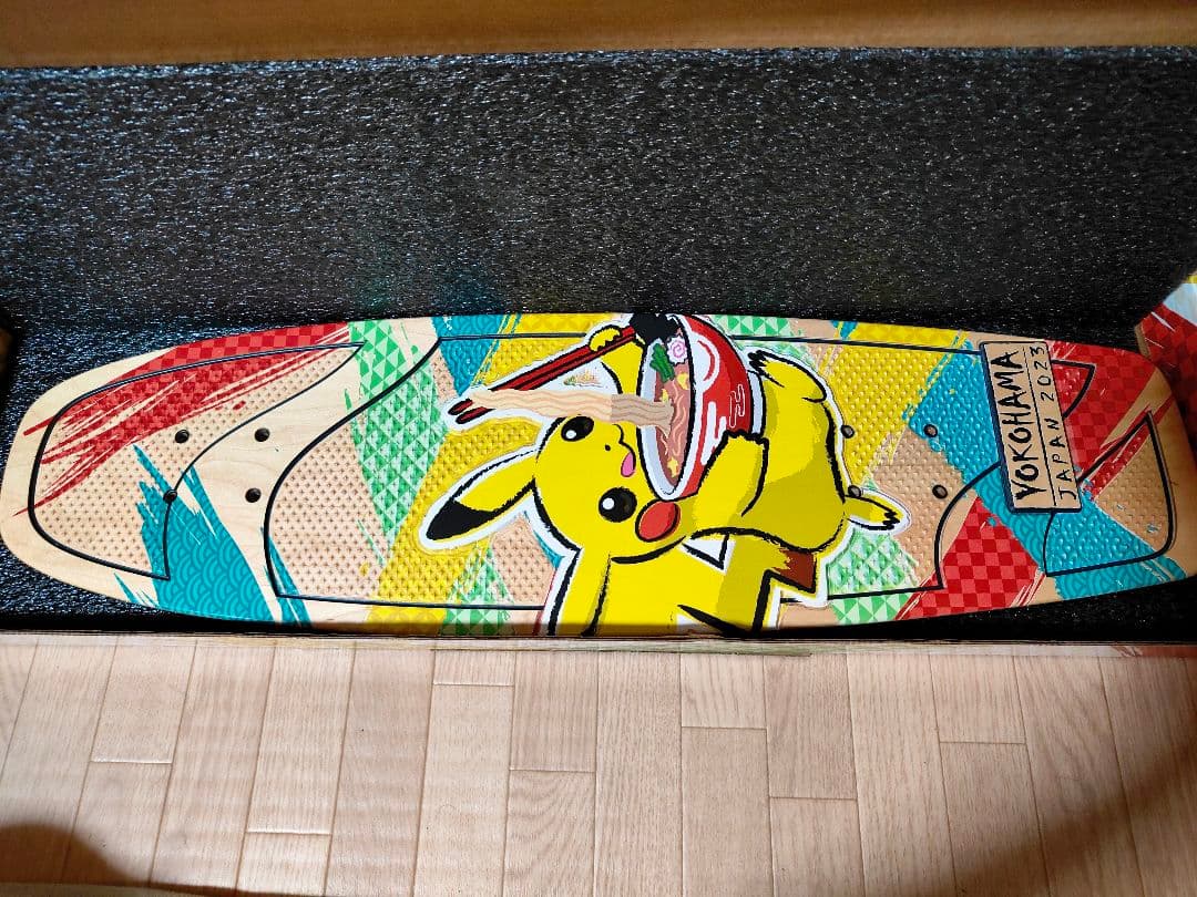 美品！【500枚限定】ピカチュウ スケートボードデッキ WCS 2023