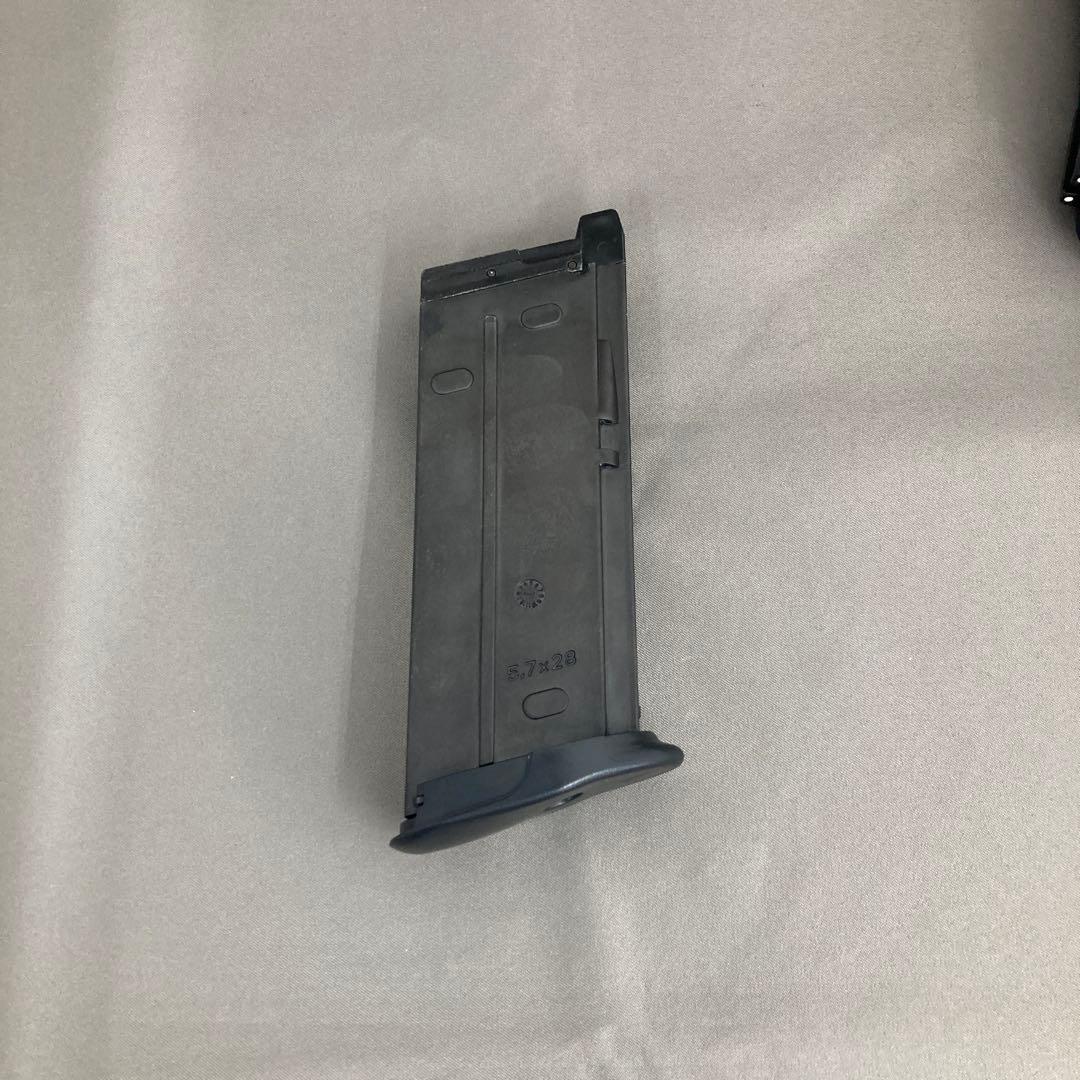 東京マルイ FN5-7 ガスガン