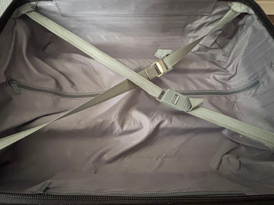 RIMOWA リモワ ポリカーボネート キャリーケース 32L ジャンク品