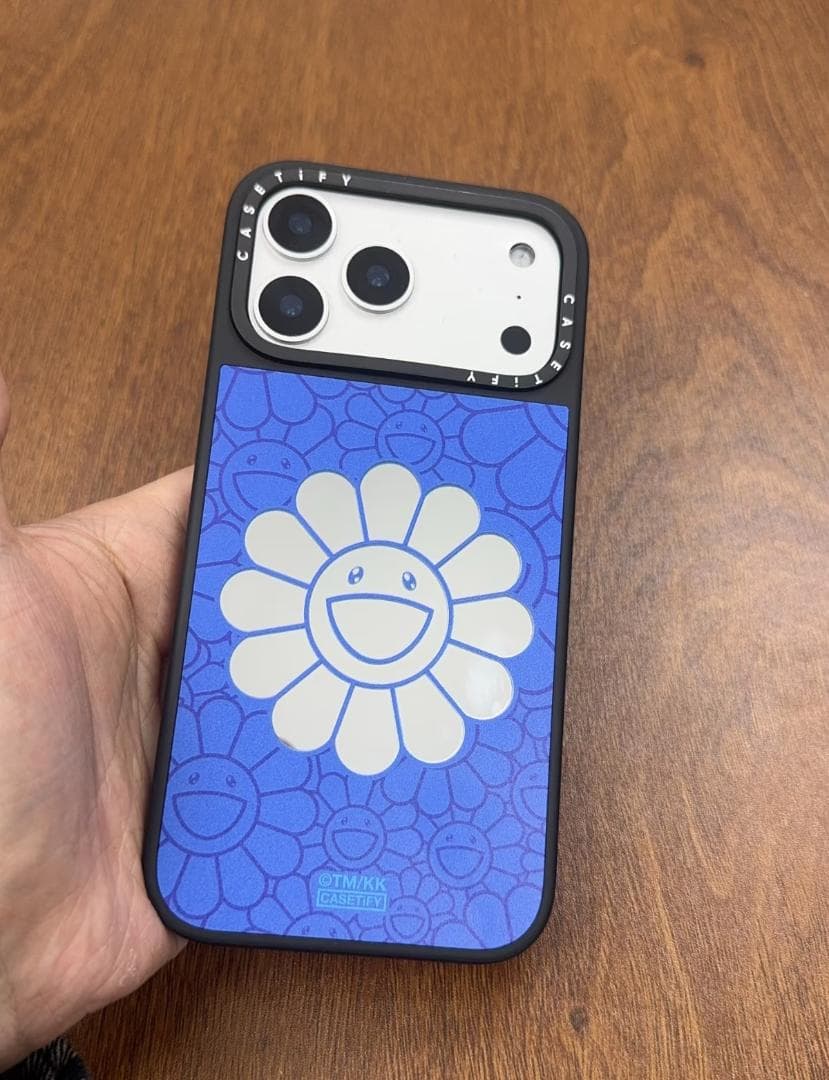 渋谷限定CASETiFY村上隆iPhoneケースフラワースマイルス スマホケース