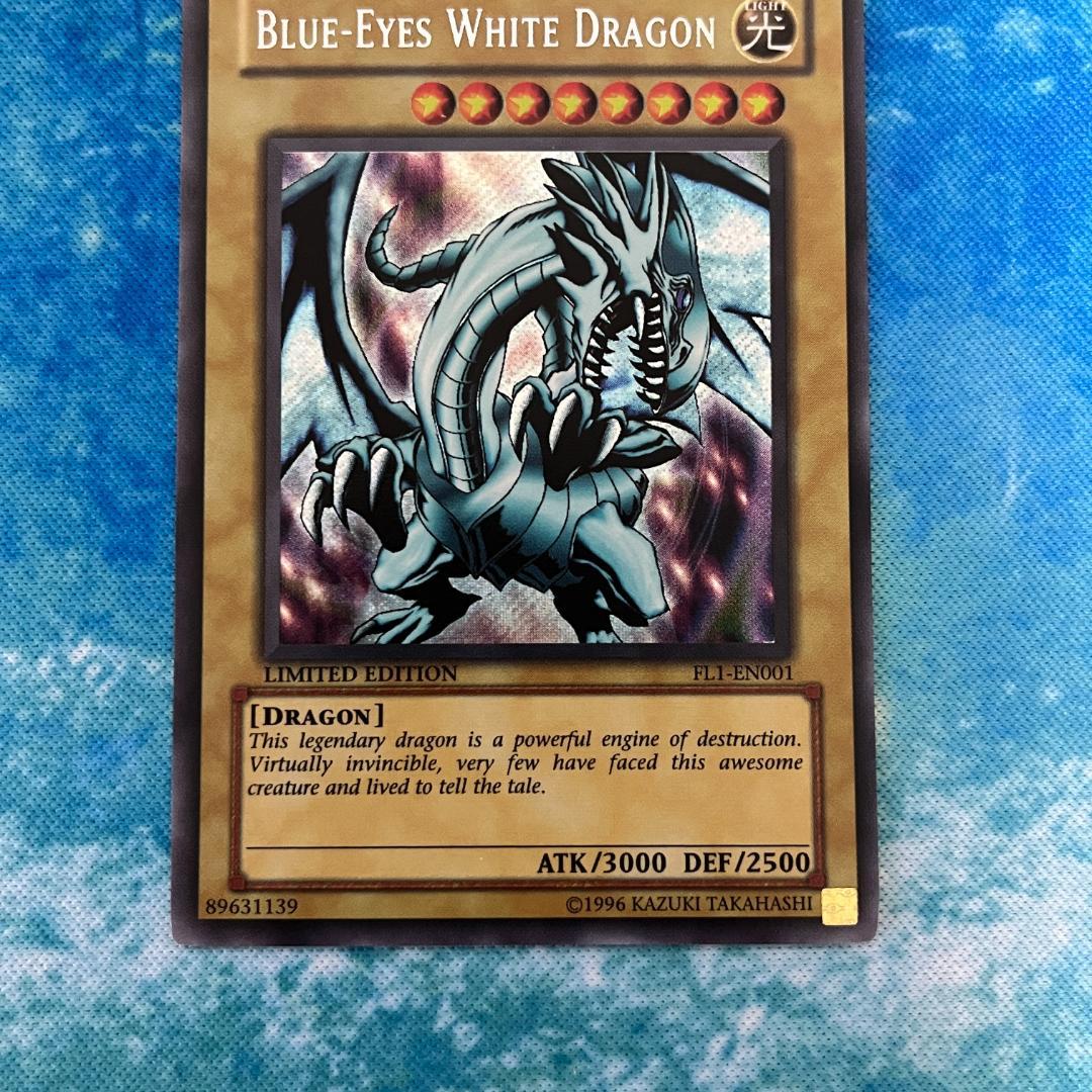 シークレット 英語 青眼の白龍 FL1-EN001