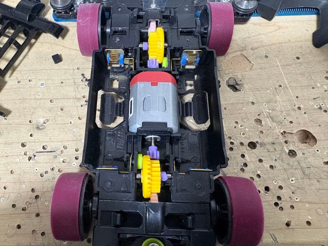 せ*ー様 ネオトライダガーzmc msフレキ カーボンスペシャル　ミニ四駆　完成