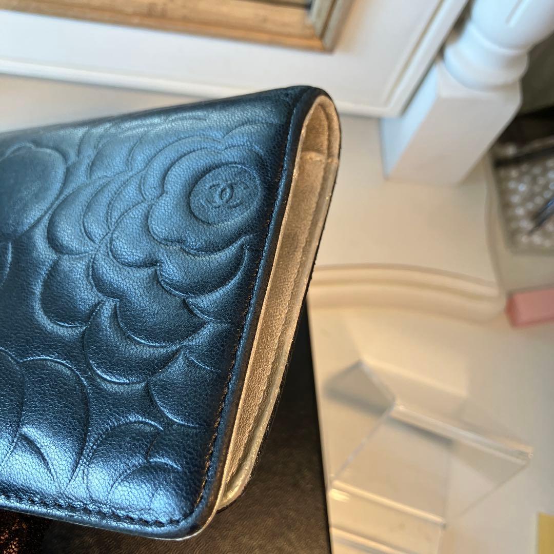 ［正規品］美品　CHANEL カメリア　長財布　　シリアルシール付き