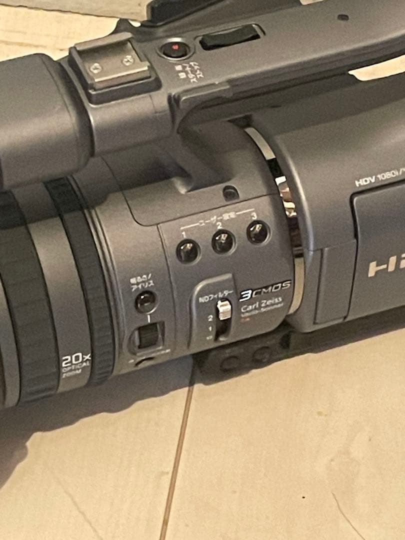 ビデオカメラsony HDR-FX7 本体のみ カセット蓋閉まらない ジャンク