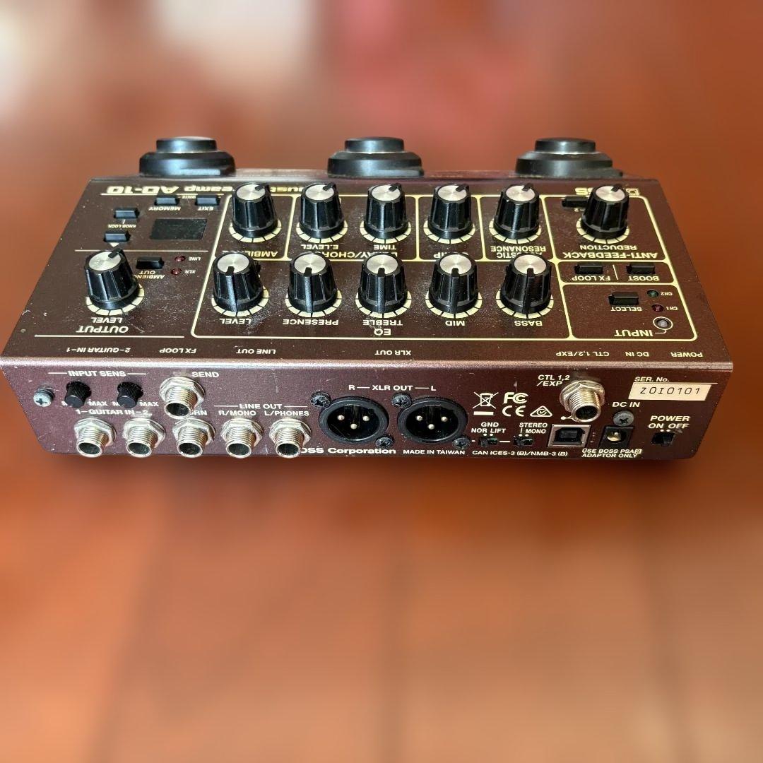 BOSS アコースティックプリアンプ AD-10