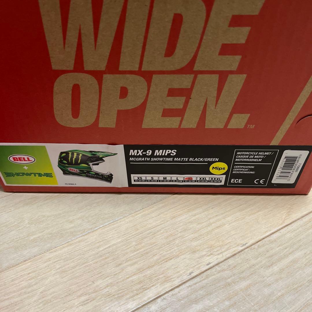BELL MX-9 MIPS Showtime ベル