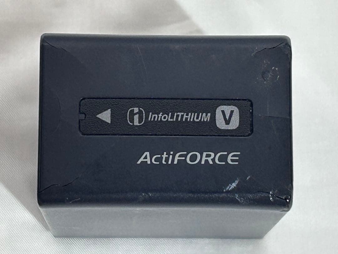 SONYデジタルHDビデオカメラレコーダーHDR-CX560Vブラック 充電器付