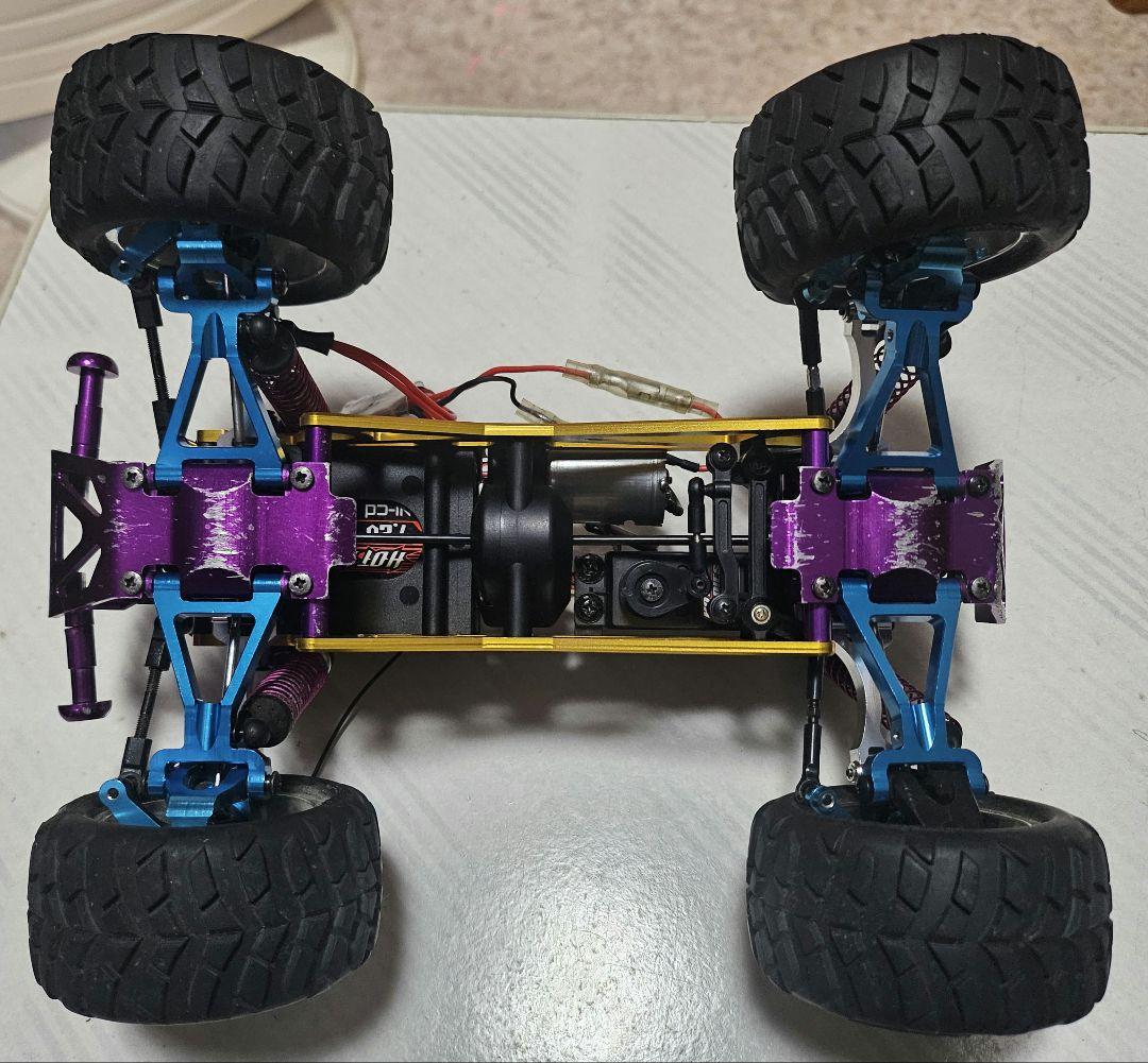 ミニジーラ HPI ラジコン HOT BODIES