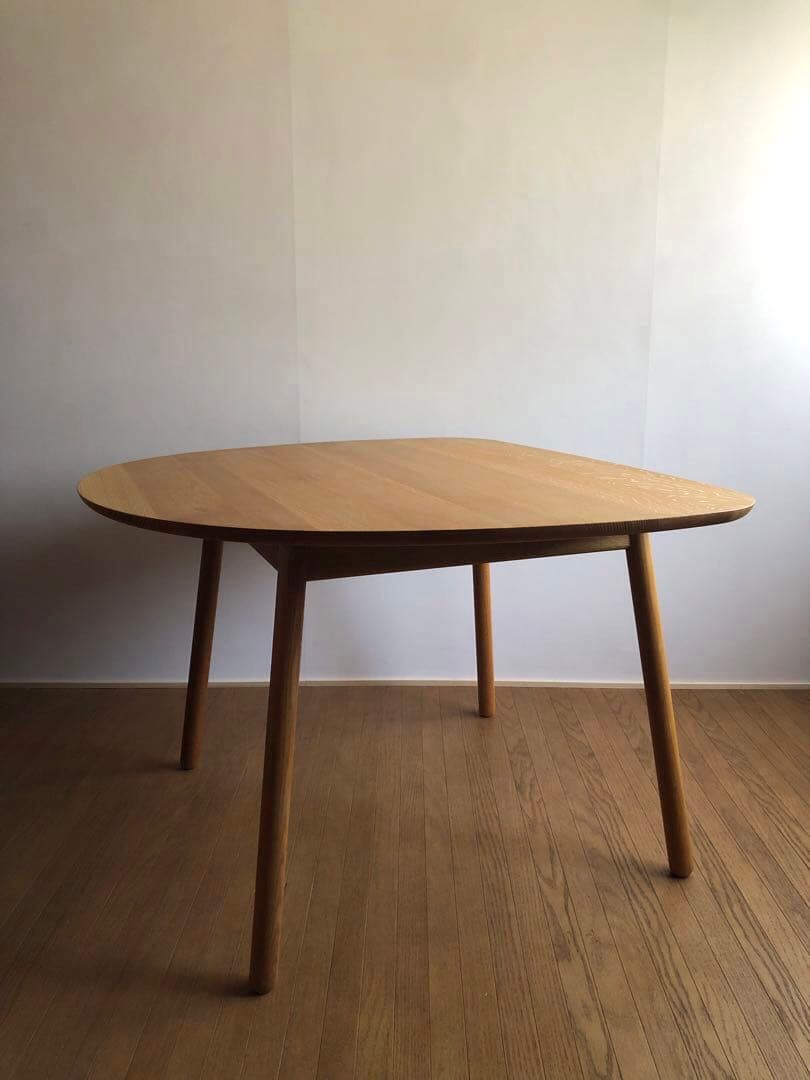 飛騨産業 cobrina コブリナ ダイニングテーブル オーク無垢材 半円 節有