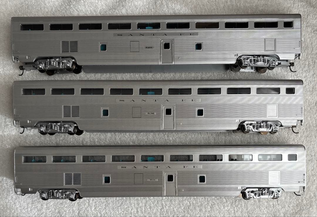 鉄道模型 INTER MOUNTAIN Step Up Hi Level Coach