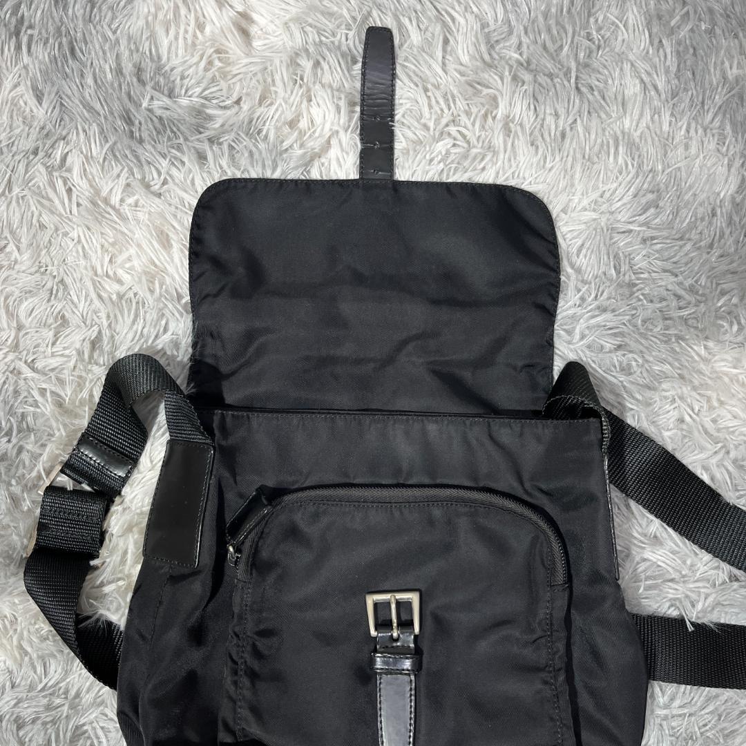 [大人気]プラダ　ＰＲＡＤＡ　ショルダーバッグ　ナイロン　カメラバッグ　三角ロゴ