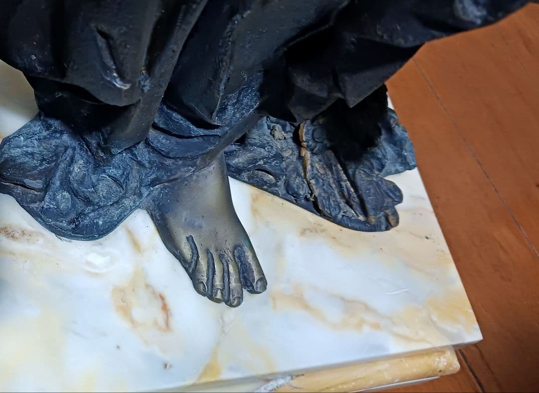 A.de.Luca 手彫り女神像 ブロンズ彫刻 大理石台座 アンティーク - メルカリ