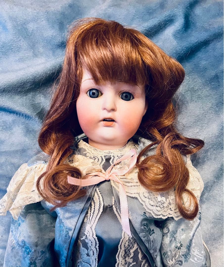 ビスクドール（ブルードレス）