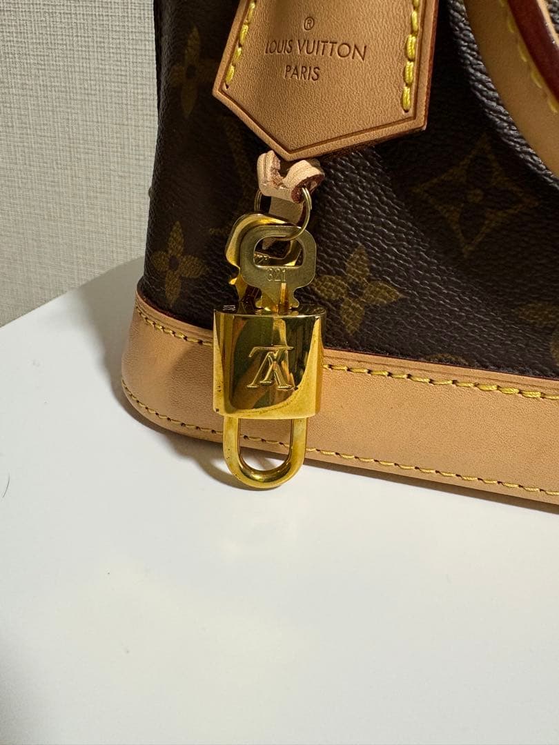 「美品」ルイヴィトン アルマBB