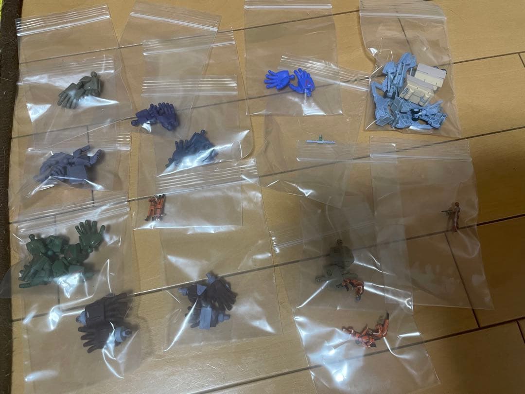 プラモデル　全塗装完成品　マックスファクトリー太陽の牙ダグラム　18点セット