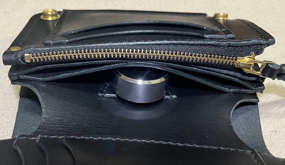 ミドル トラッカーウォレット 姫路レザー タンニン鞣し ギターピックポケット付き