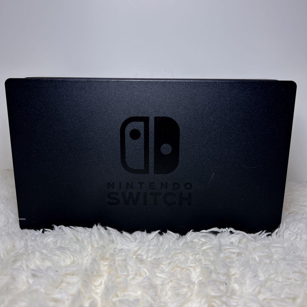【極美品】ほぼ未使用 Nintendo Switch 本体