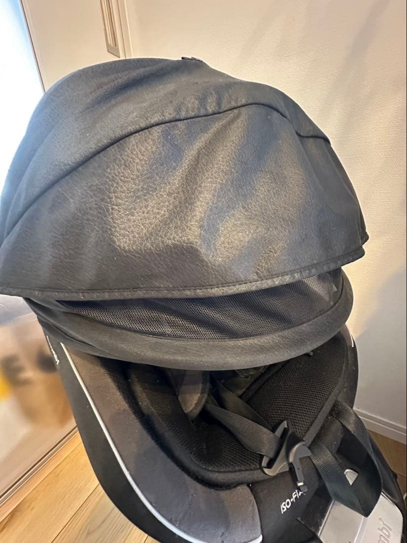 コンビ回転式チャイルドシート ブラック