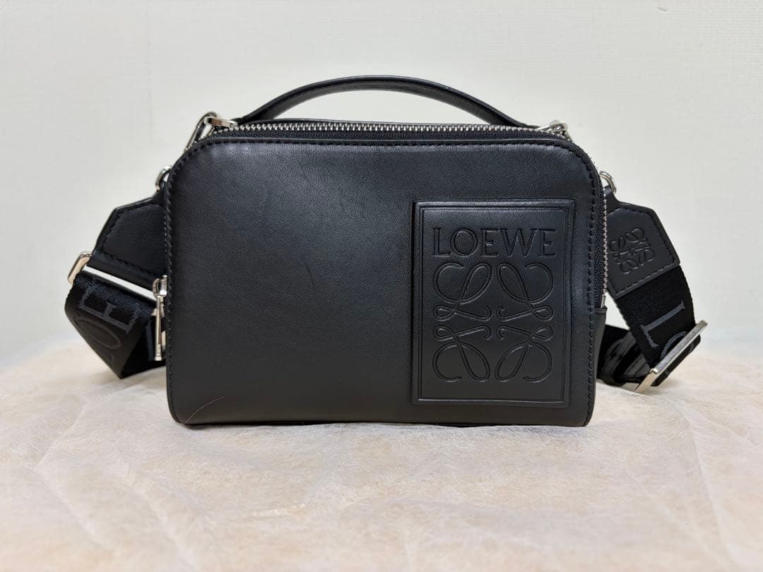 【美品】LOEWE ロエベ カメラクロスボディバッグ ショルダーバッグ