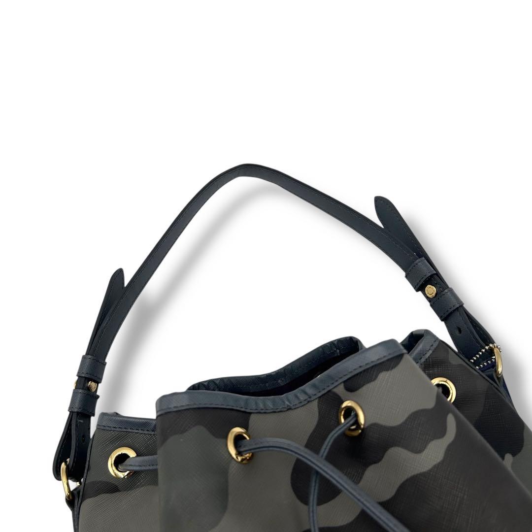 【美品】ADMJ 巾着　ハンドバック　迷彩　カモフラ　ショルダー　人気　タグ付