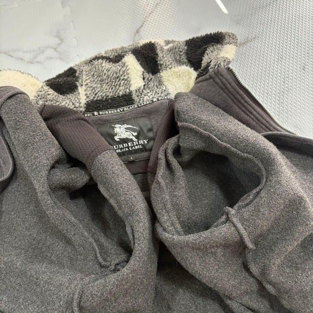 ✨大人気✨バーバリーブラックレーベル ダークグレー　パーカー　ノバチェックXL