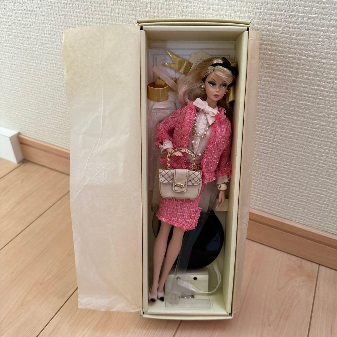 ゴールドラベルBarbie人形ファッションモデル