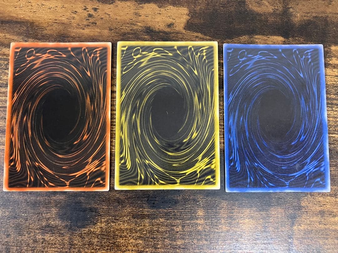 遊戯王 三幻神　オシリスの天空竜　オベリスクの巨神兵　ラーの翼神竜　シークレット