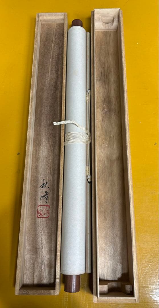 渓山流水」 松本秋峰 掛け軸 掛軸 共箱あり 山水図 二重箱 100 - メルカリ