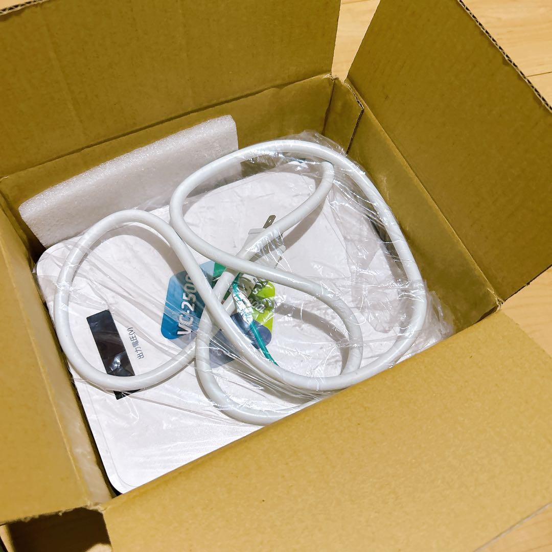 中古品☘️UMIVC 海外電気製品を日本で使用 変圧器 2500W 昇圧器