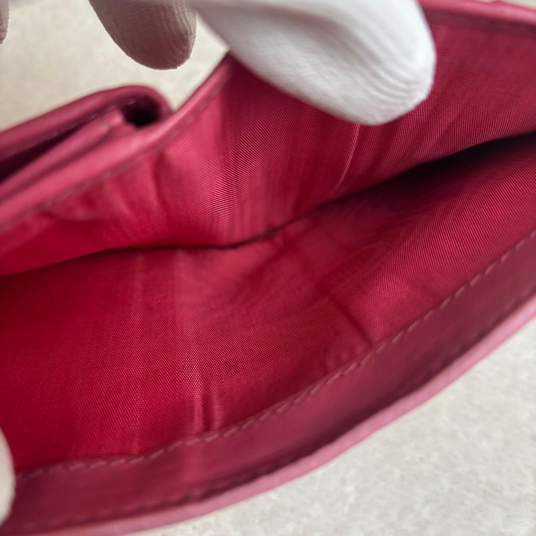 PRADA 二つ折り財布 サフィアーノレザー 本革 バイカラー ピンク リボン