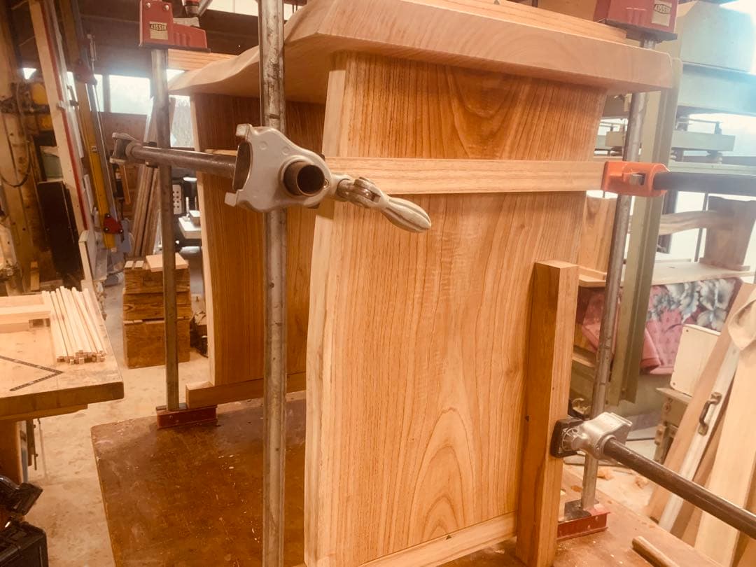 ☆ローズマリー☆無垢材(耳付栴檀一枚板)PCデスクオーダー製作＊高さ75㌢