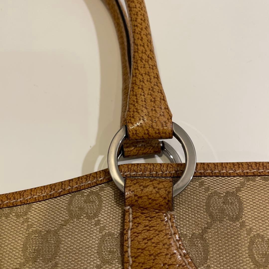 ぴょんしき様　グッチ　ショルダーバッグ