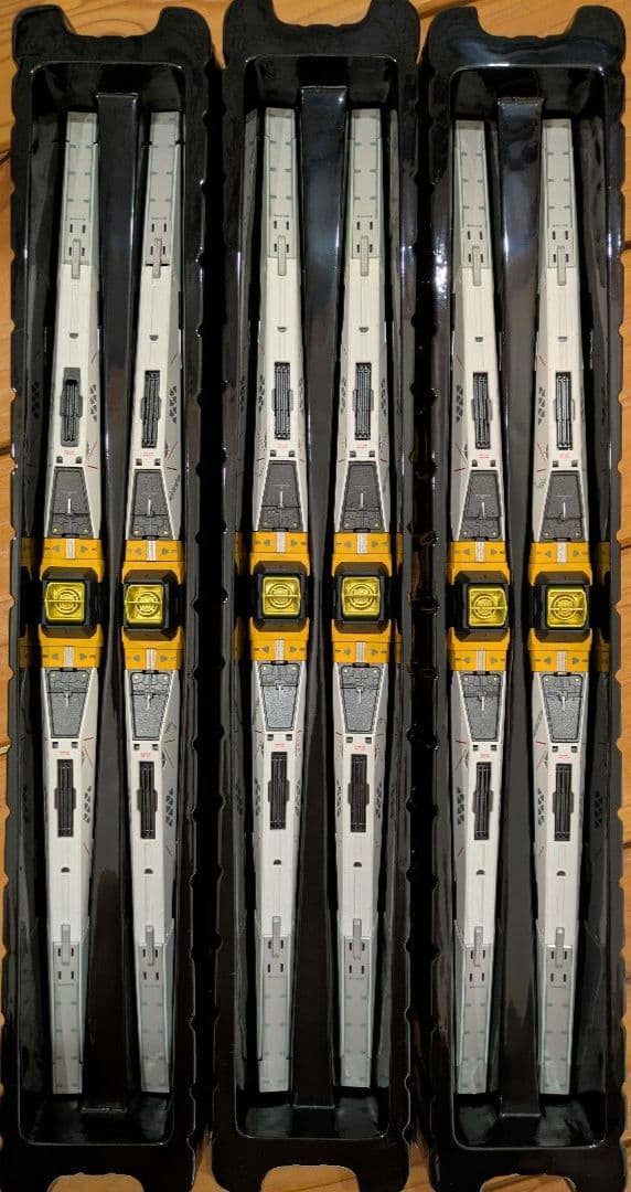 解体匠機 RX-93 νガンダム ＆ フィンファンネル セット