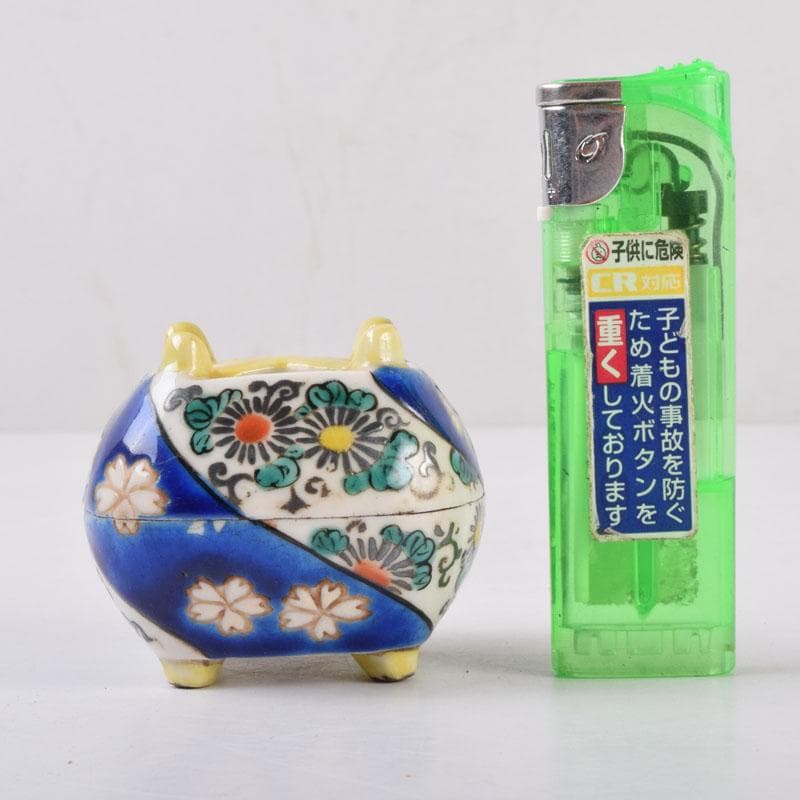 茶道具 色絵 花草文 香合 時代箱 C 8475 美術品・アンティーク